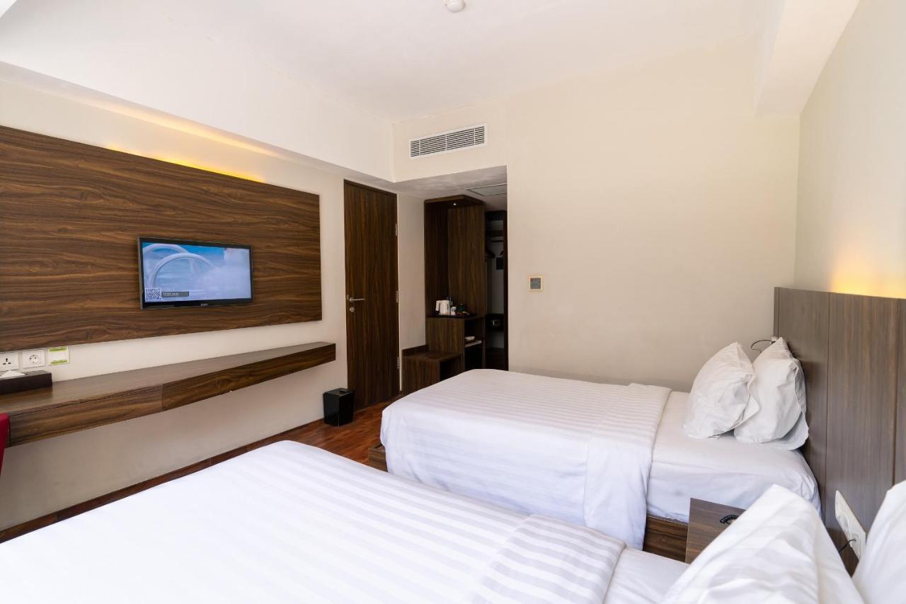 The Bene Hotel Kuta Lombok Exterior foto
