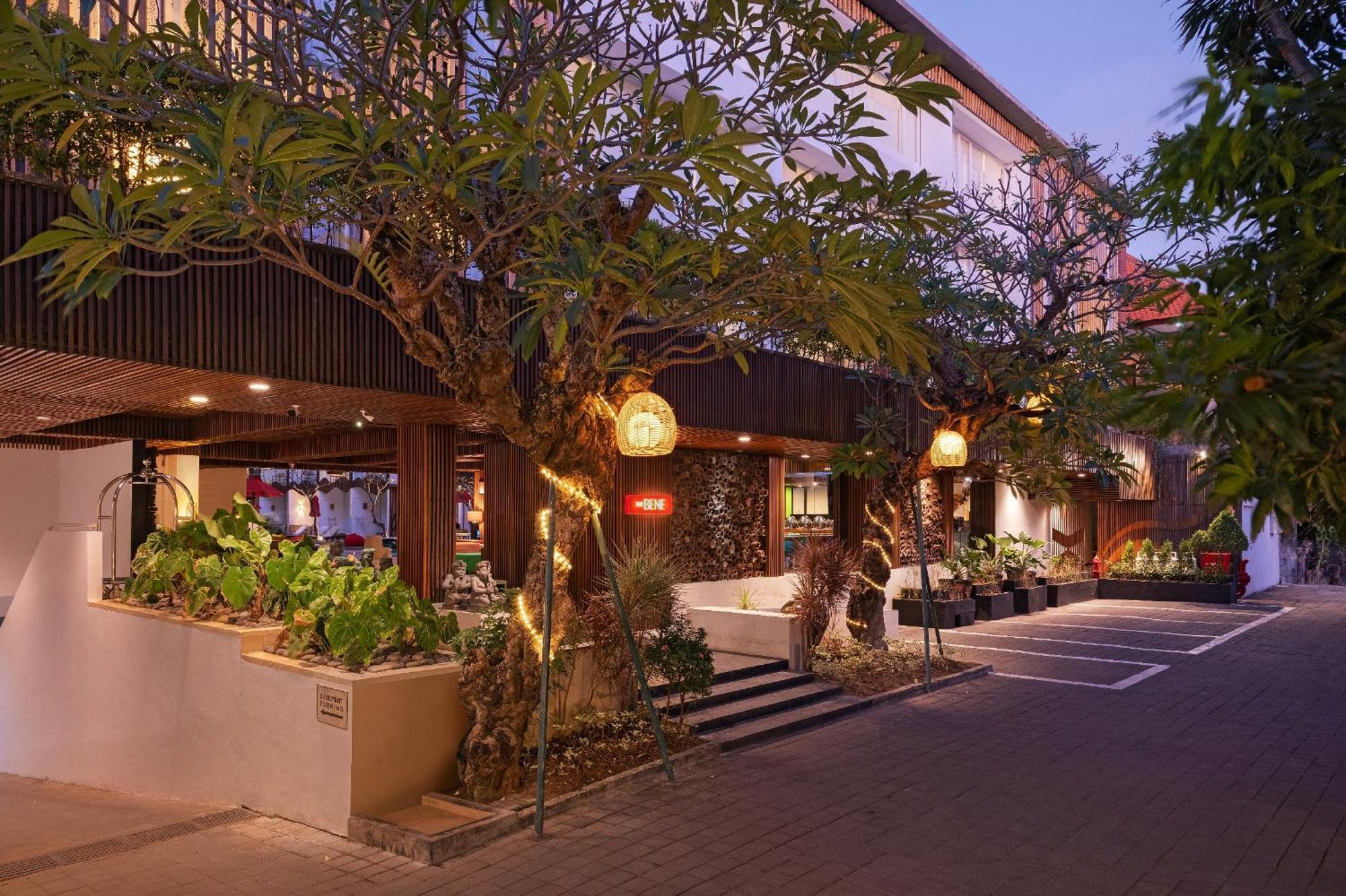 The Bene Hotel Kuta Lombok Exterior foto